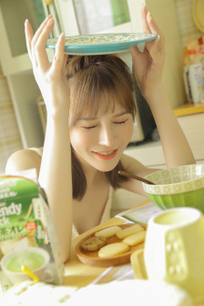 和嫂子一起同居的日子电影